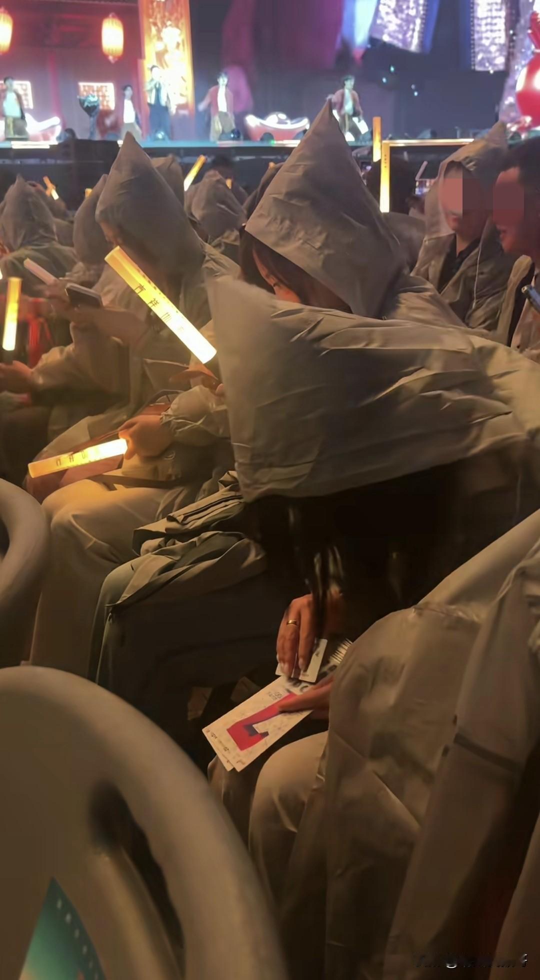第一眼你看成了什么的现场？