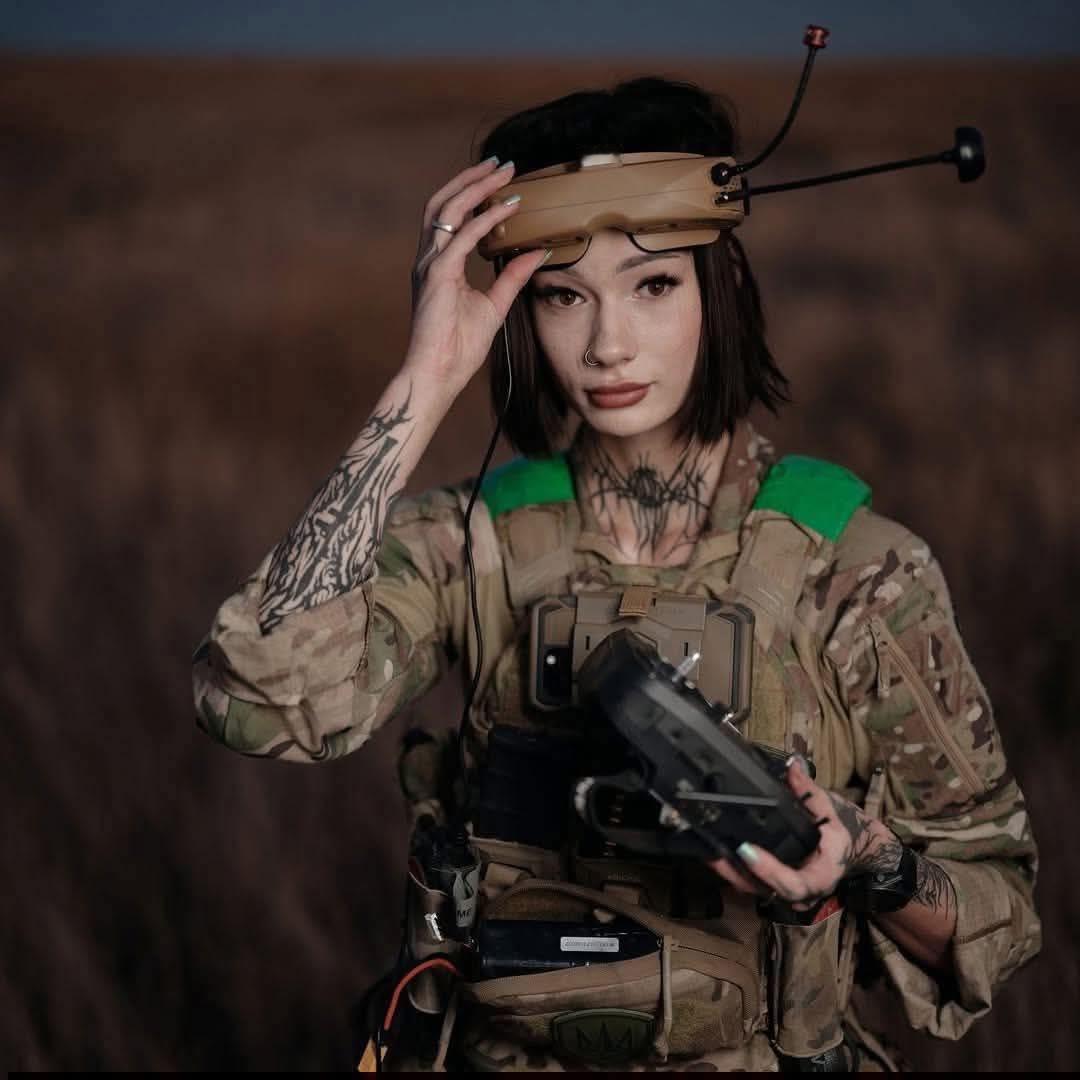 21岁的罗刹女猎杀者：伊娃·斯米尔诺娃