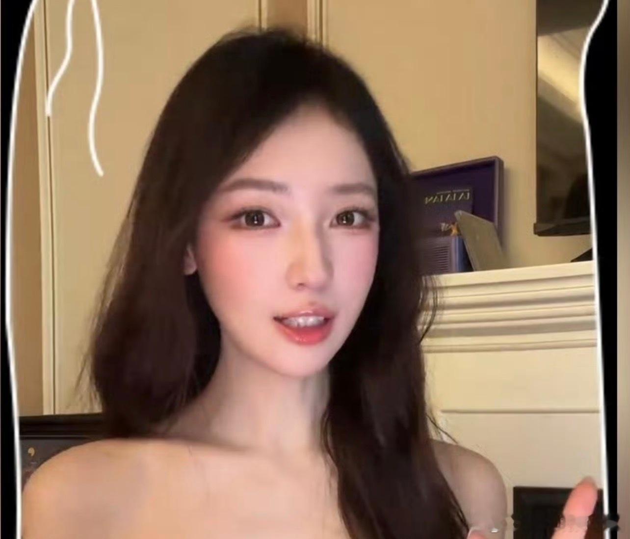 秦牛正威承认整容了    7月4日，秦牛正威公开承认自己整容了     主要项目