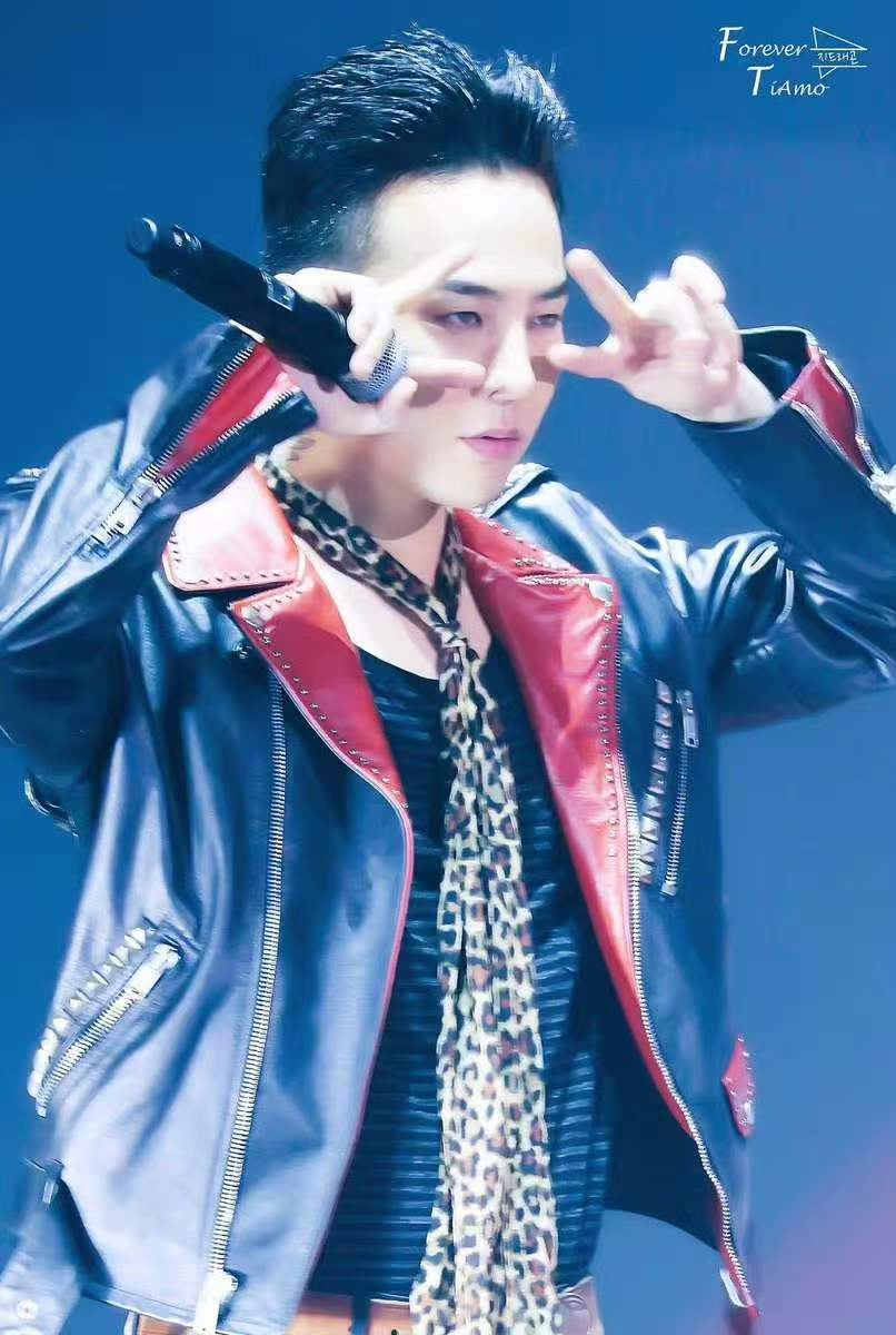 权志龙官宣澳门KSPARK权志龙姜大声将参加澳门KSPARK谁懂啊啊啊啊啊啊啊啊