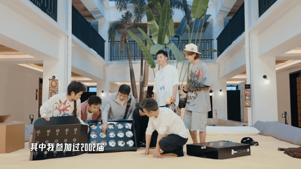 范志毅邀请邓超一起去世界杯范志毅邀请邓超去世界杯哈哈哈哈哈这份礼物的独特性无人能