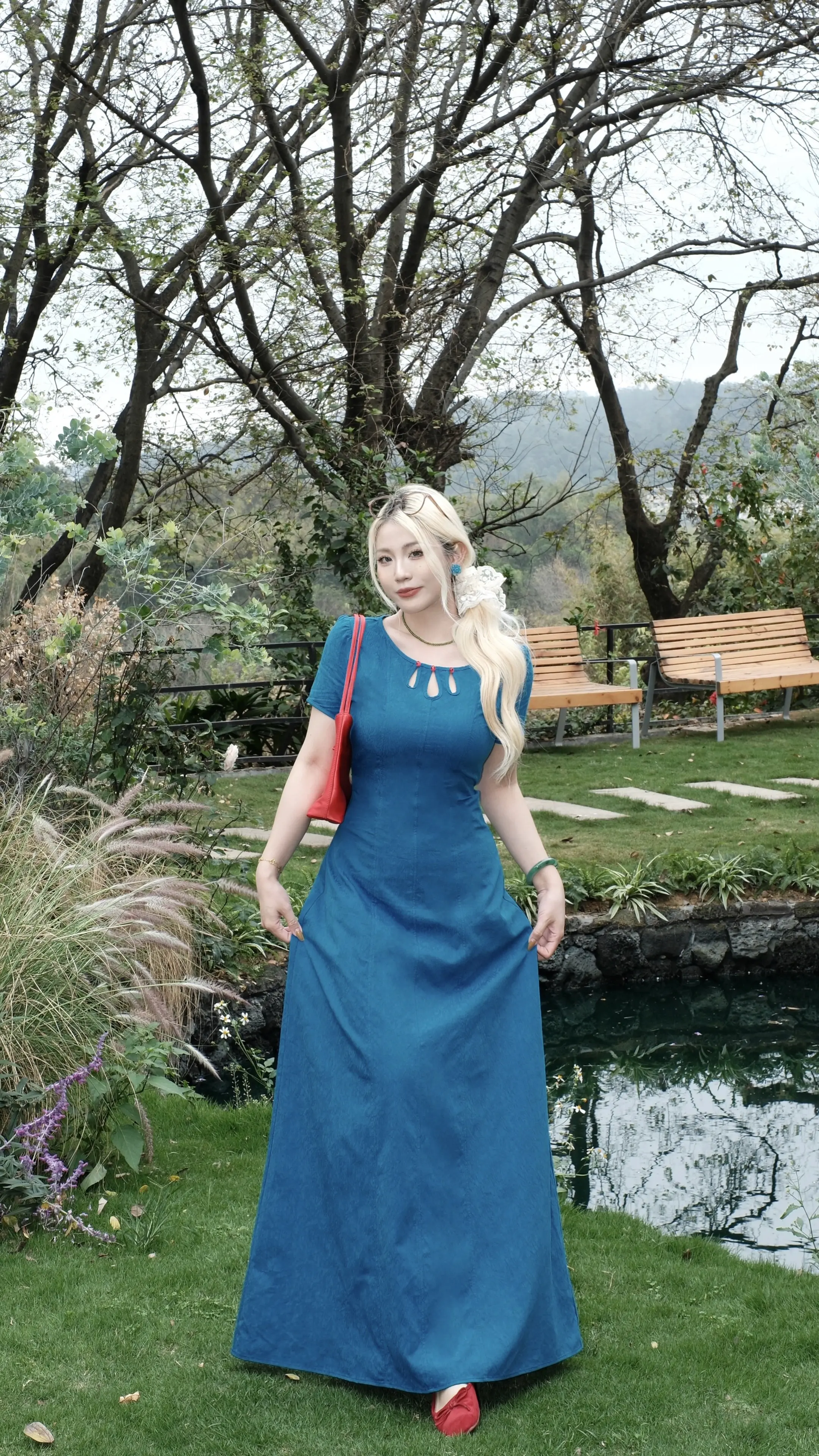 就让那往事随风～天地之大 出路千千万 不必纠结太多