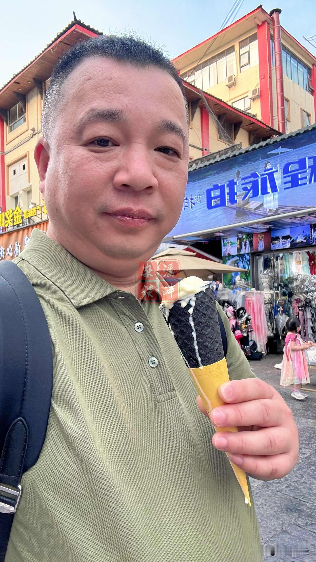 实在是没忍住嘴[捂脸][捂脸]