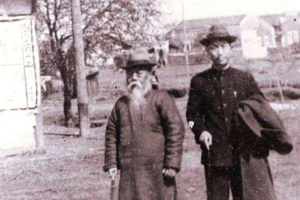 1901年，绍兴的冬天来得早。 
 
马一浮守着床边，妻子汤孝愍的气息一天比一天