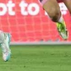 北京时间3月2日，美职联常规赛继续进行。迈阿密国际在客场凭借下半场连扳4球的强势