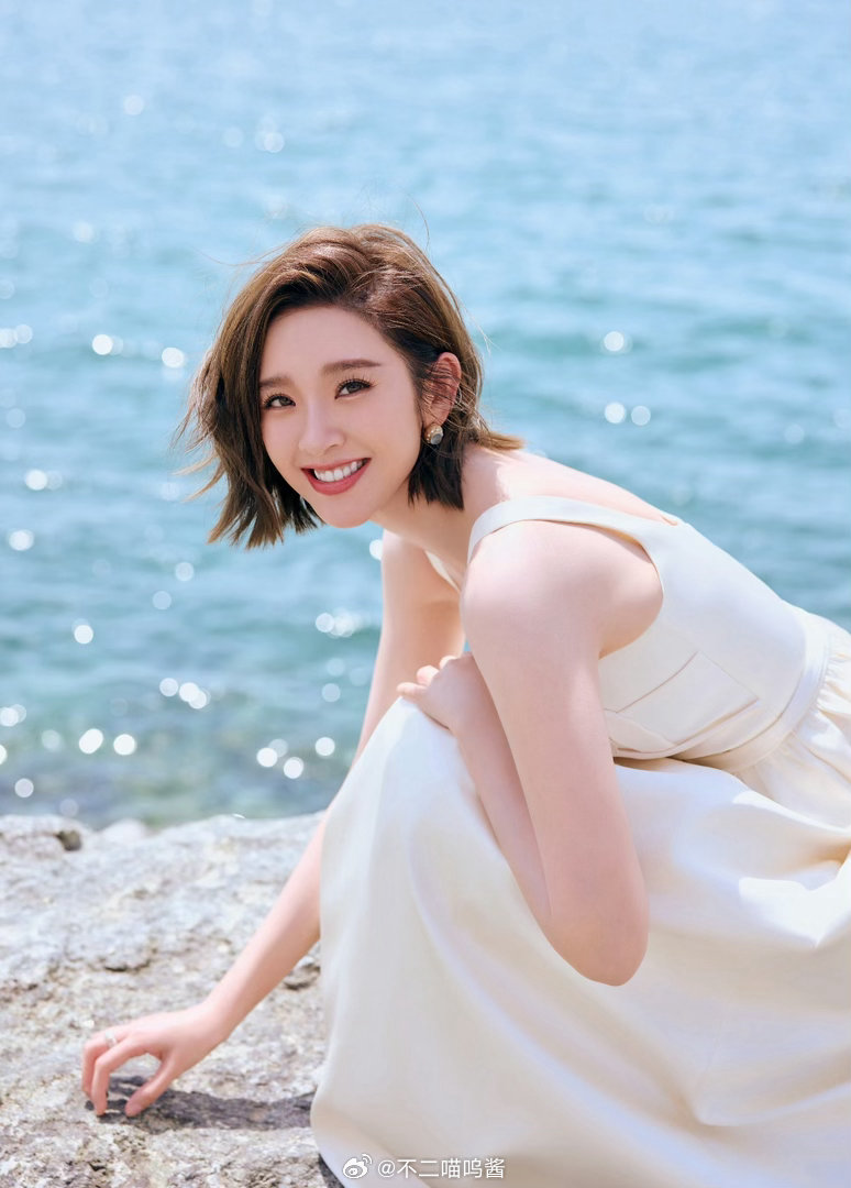 唐艺昕李雪琴变成请安永动机王濛说唐艺昕演祺贵人最像欢乐综艺时刻趣味不停，王濛精准