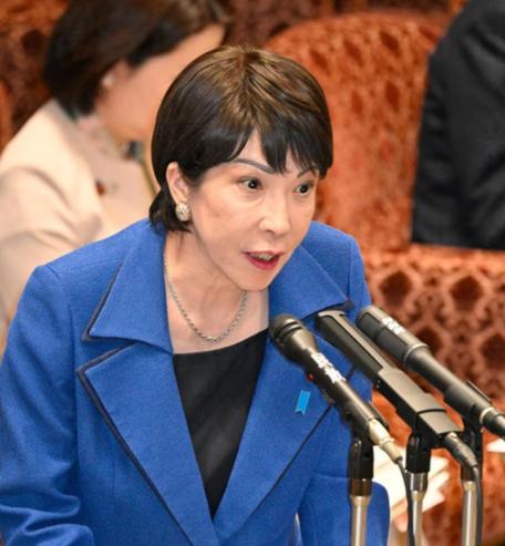 闹笑话了，
日本终于等来了援助，
却不值一提！


七天时间过去，
日本等来的是