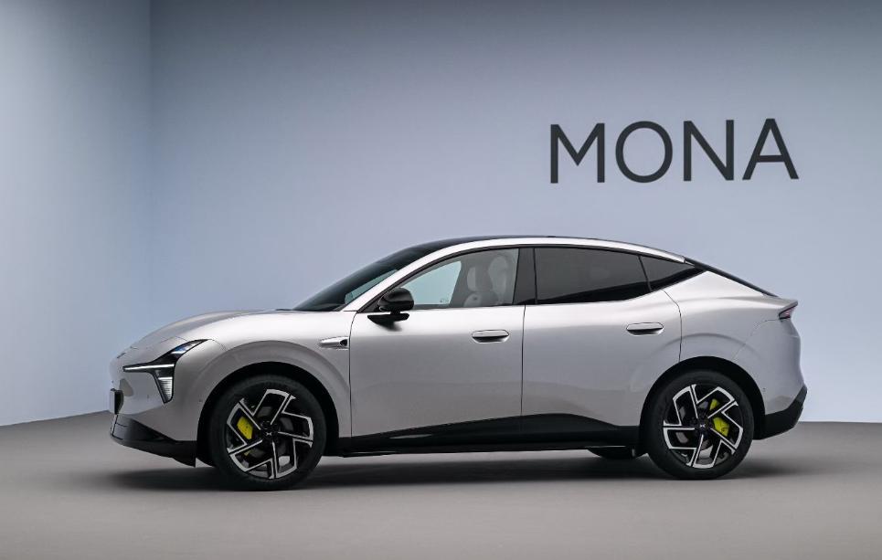 MONA L03来了，轿跑SUV这条路走对了吗？
MONA家族出新车了，这次是轿