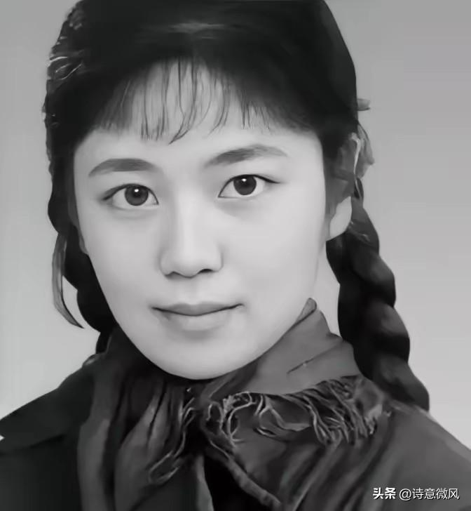 1977年，32岁女知青刘琦返城无望，嫁给一位农民。新婚之夜，她对丈夫说：“你对