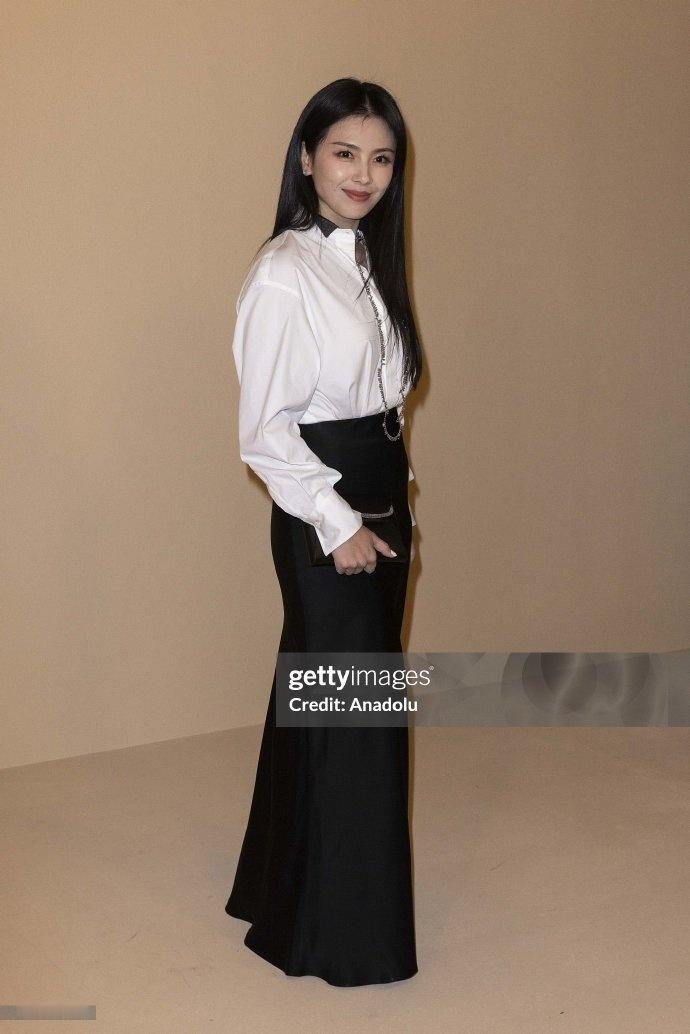 刘涛扛住了G社镜头 姐真的美出新高度了！！怎么看都很帅，生图还是这么能打，就是为