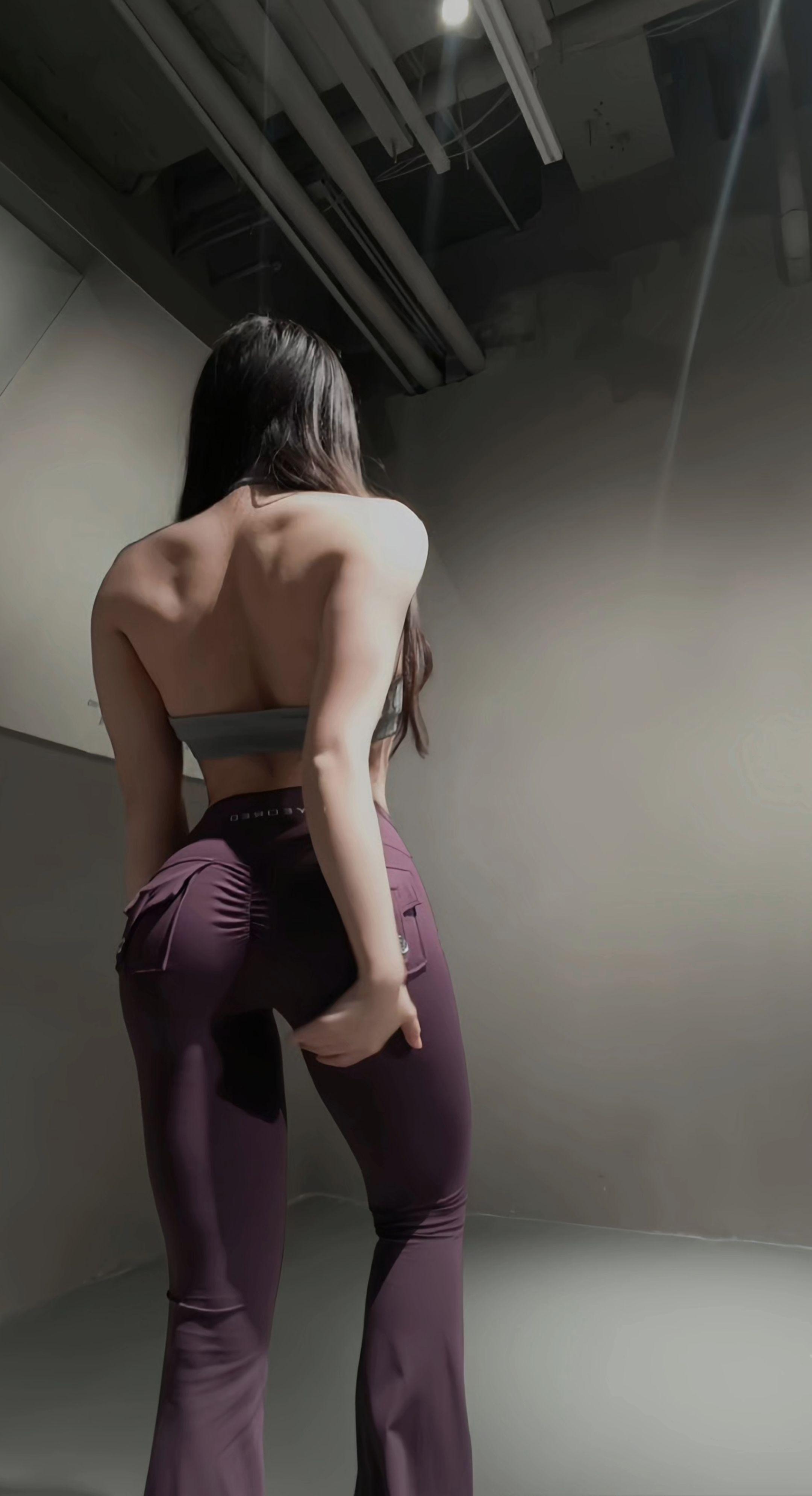 丑逼能提供什么情绪价值，看见就来气。