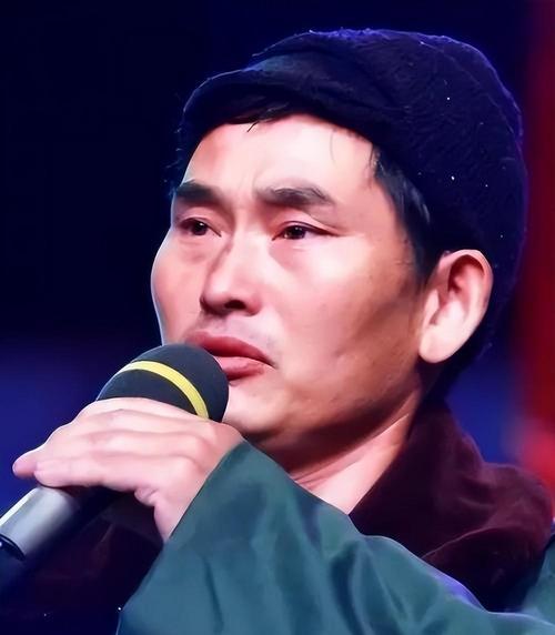 步步被堵死！朱之文多地演出接连被叫停，恶意抱团举报撕开娱乐圈残酷真相
 
朱之文