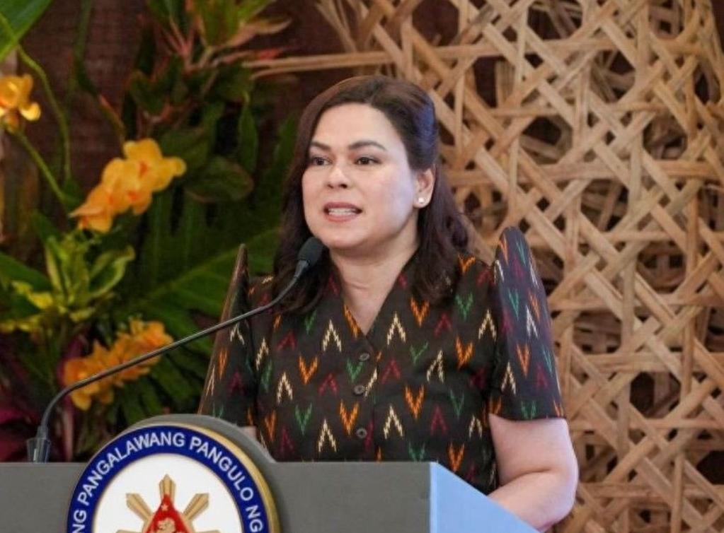 菲众议院赢了！

4月8日的马尼拉政坛，一条消息瞬间点燃众议院的氛围，众议长李武