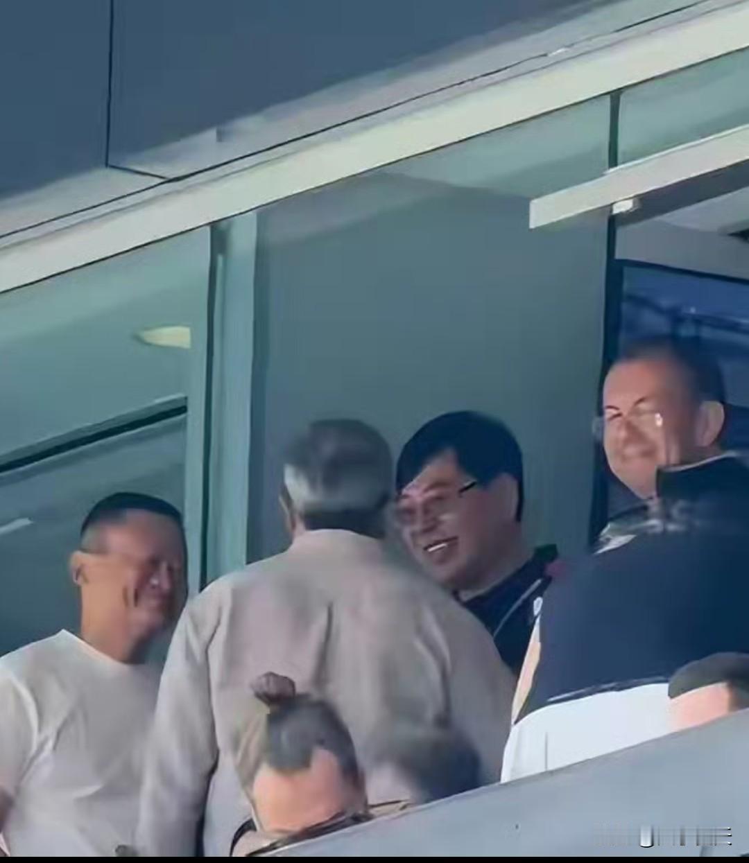 马云现身世界杯总决赛现场，在纽约吃百元餐厅，全程低调 ​​​。