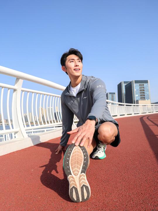 🏃公园跑穿搭流量密码！防晒又出片~