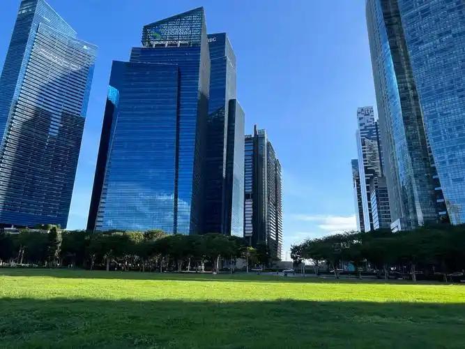 新加坡宣布加码生育补助：每名新生儿一次性发放约合台币32万元的"诞生礼金"，1岁