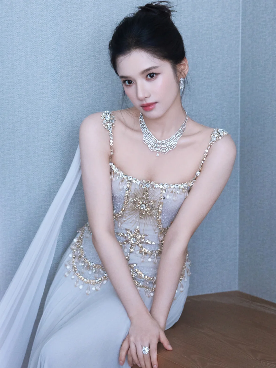 张婧仪