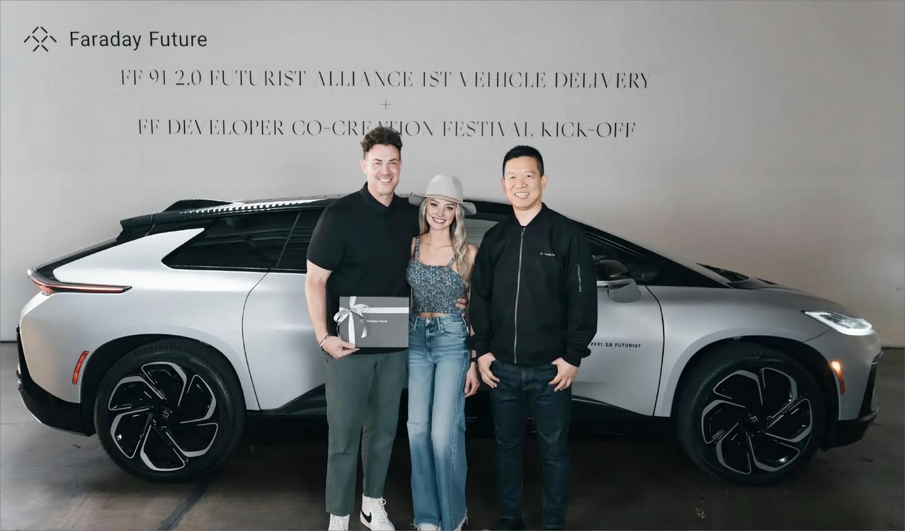 法拉第未来官宣FF91第二批车主    两名用户成功“提车”


最近一段时间，