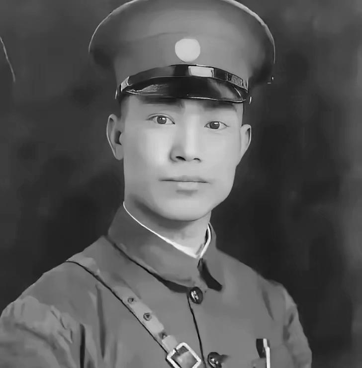 1931年，宋美龄给干女儿谭祥说媒，姑娘问对方啥官。宋脱口喊军长，蒋介石补一句十