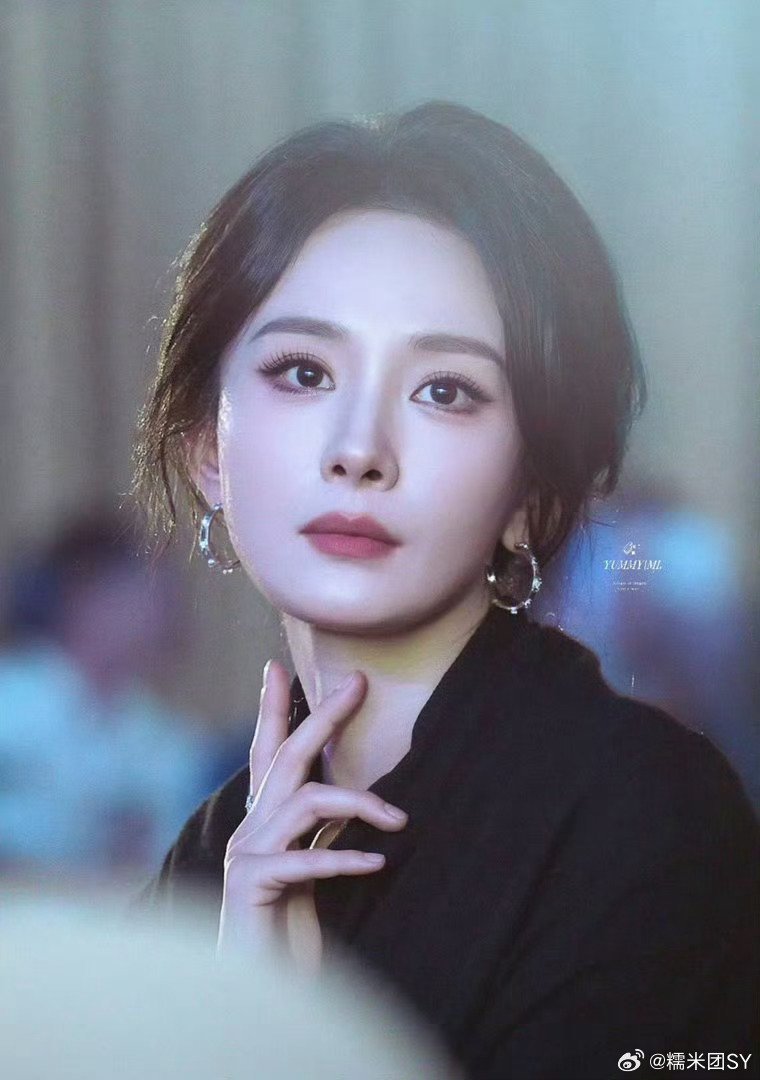 杨幂手点点 白浅拿扇子你懂什么是神颜 