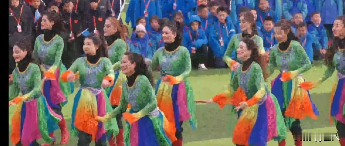 显了晓火永州东安队进2球啦。2月4日立春永州东安vs伊犁天唯，上半场2比0领先！