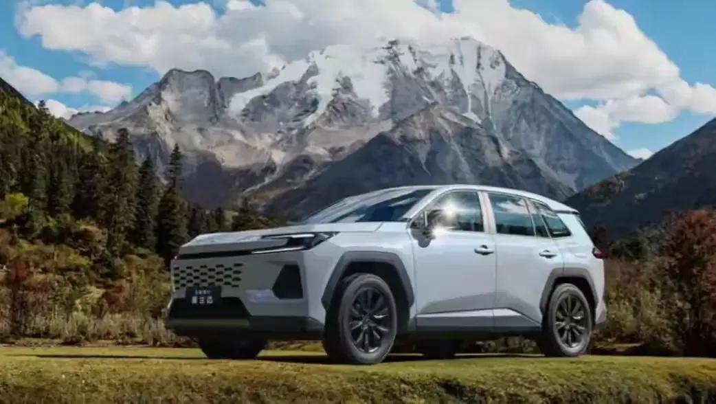 全球发动机故障率最低排名如下：
第五名—捷豹故障率
0.988%
第四名——沃尔