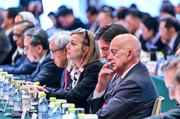 3月22日，中国发展高层论坛2026年年会在北京如期开幕，这场大型国际论坛，吸引