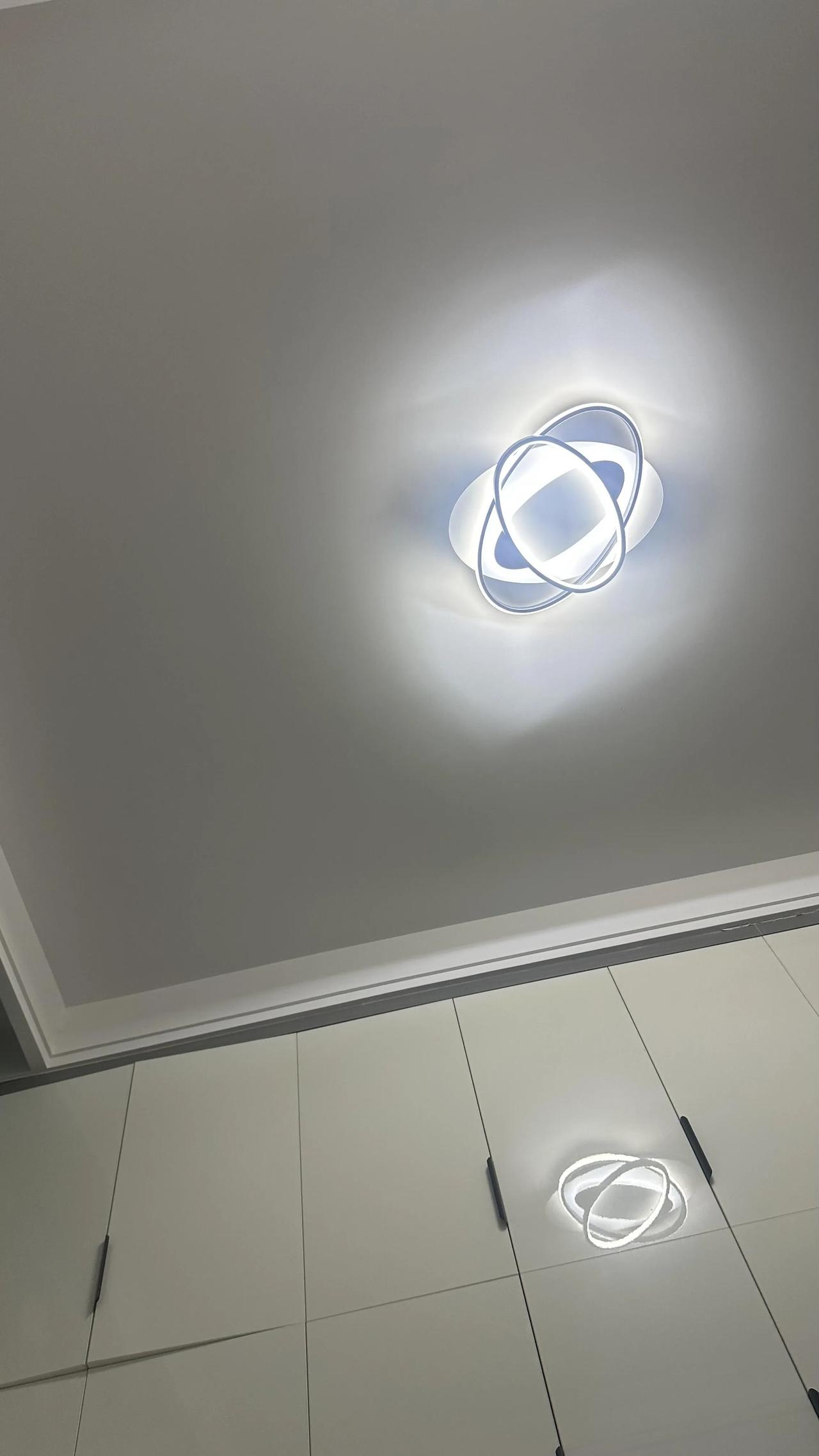 想跟公婆分开住但是没钱怎么办
我在家看孩子没有经济来源 只有我老公赚钱 想分开住