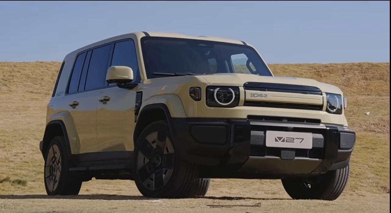 V27的窗线如此复古的低，应该可以找回过去坐老辈越野车那种可以把手轻松地搭在窗沿