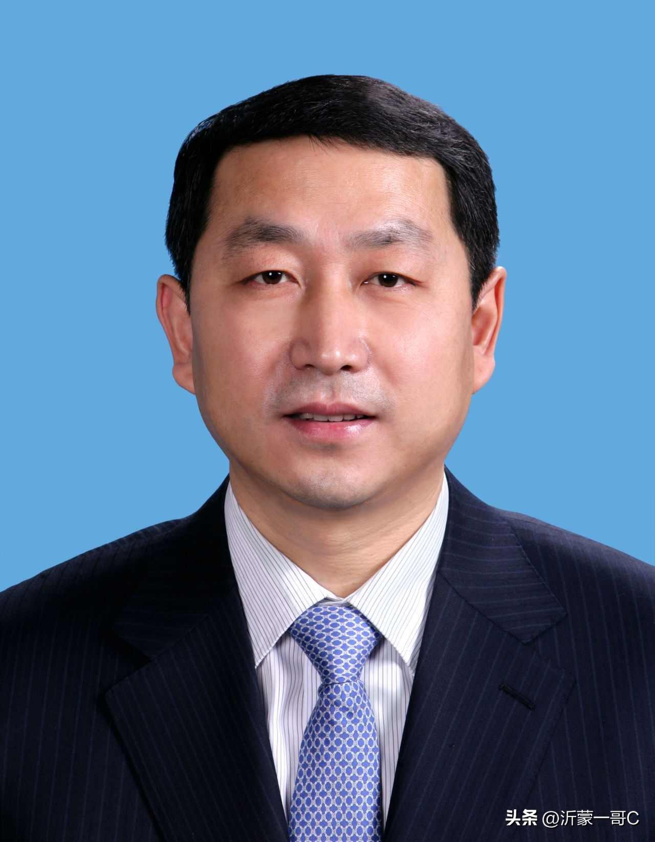 刚刚看到消息，关志鸥任湖北省委书记，王忠林不再担任湖北省委书记，另有任用，人民的