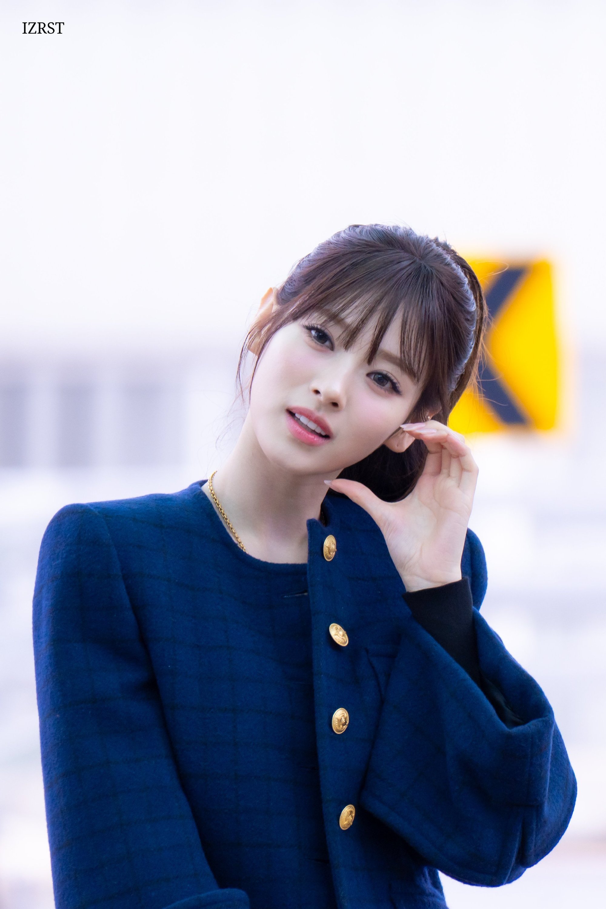 Meovv目前出发巴黎时装周Anna、Narin、Ella(航班在5号) ​​​