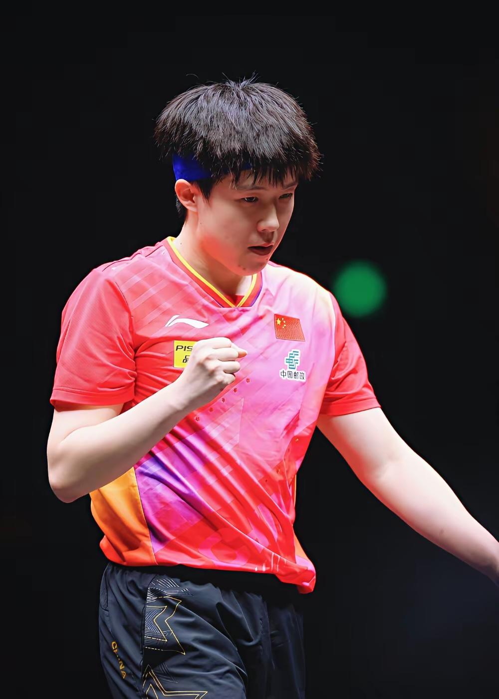 稳字当头，实力碾压——
王楚钦澳门首秀3-0完胜，
尽显大将风范！
澳门世界杯第