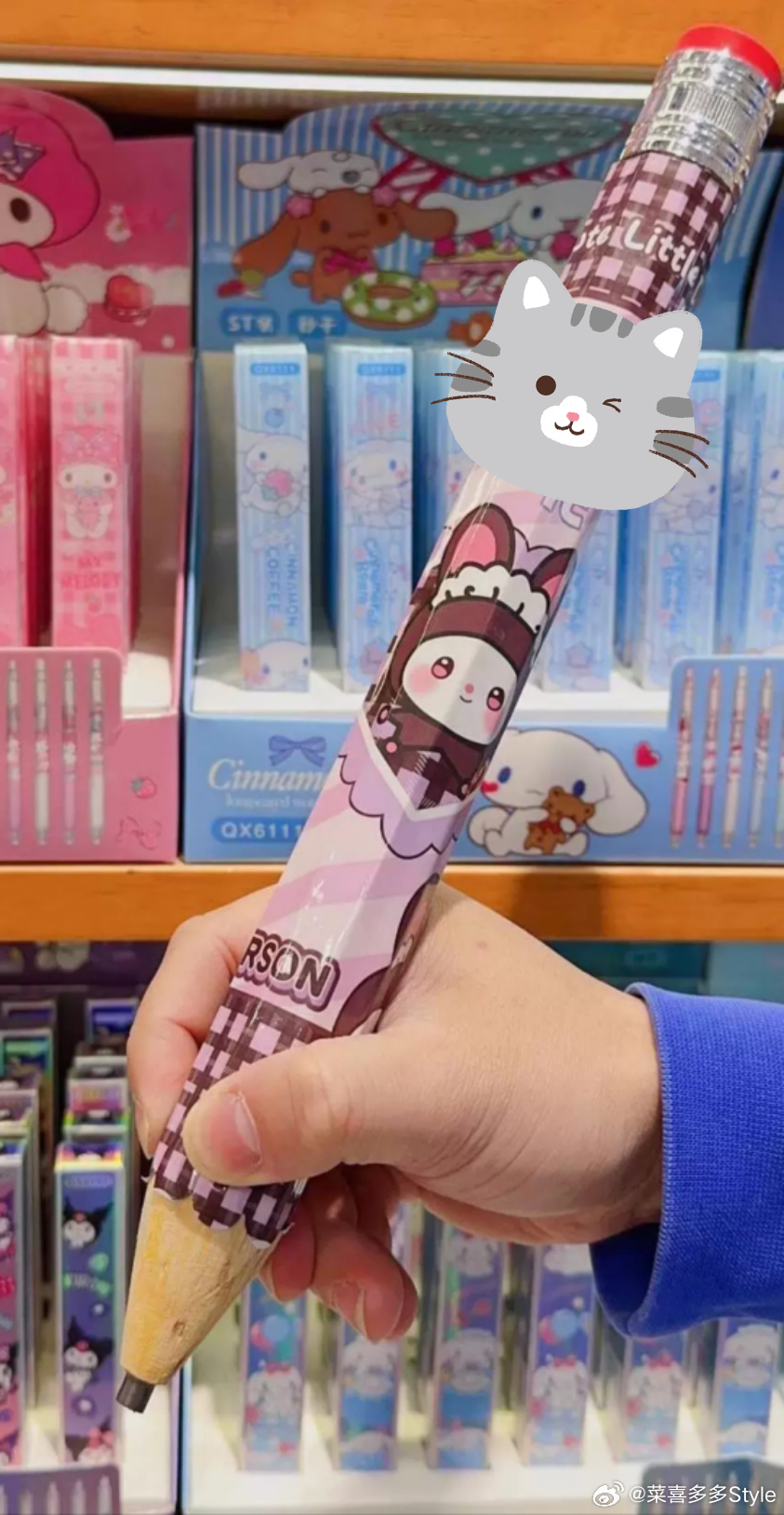 小学生的文具越来越离谱了我家娃就有图片中类似的这种铅笔，网购回来发现又粗又重[笑