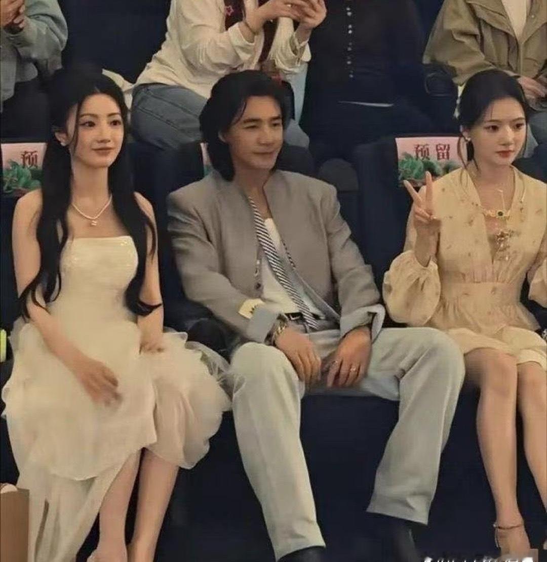以后再也不说￼任敏⁠￼￼是普女了，这还不惊艳吗？ ​​​