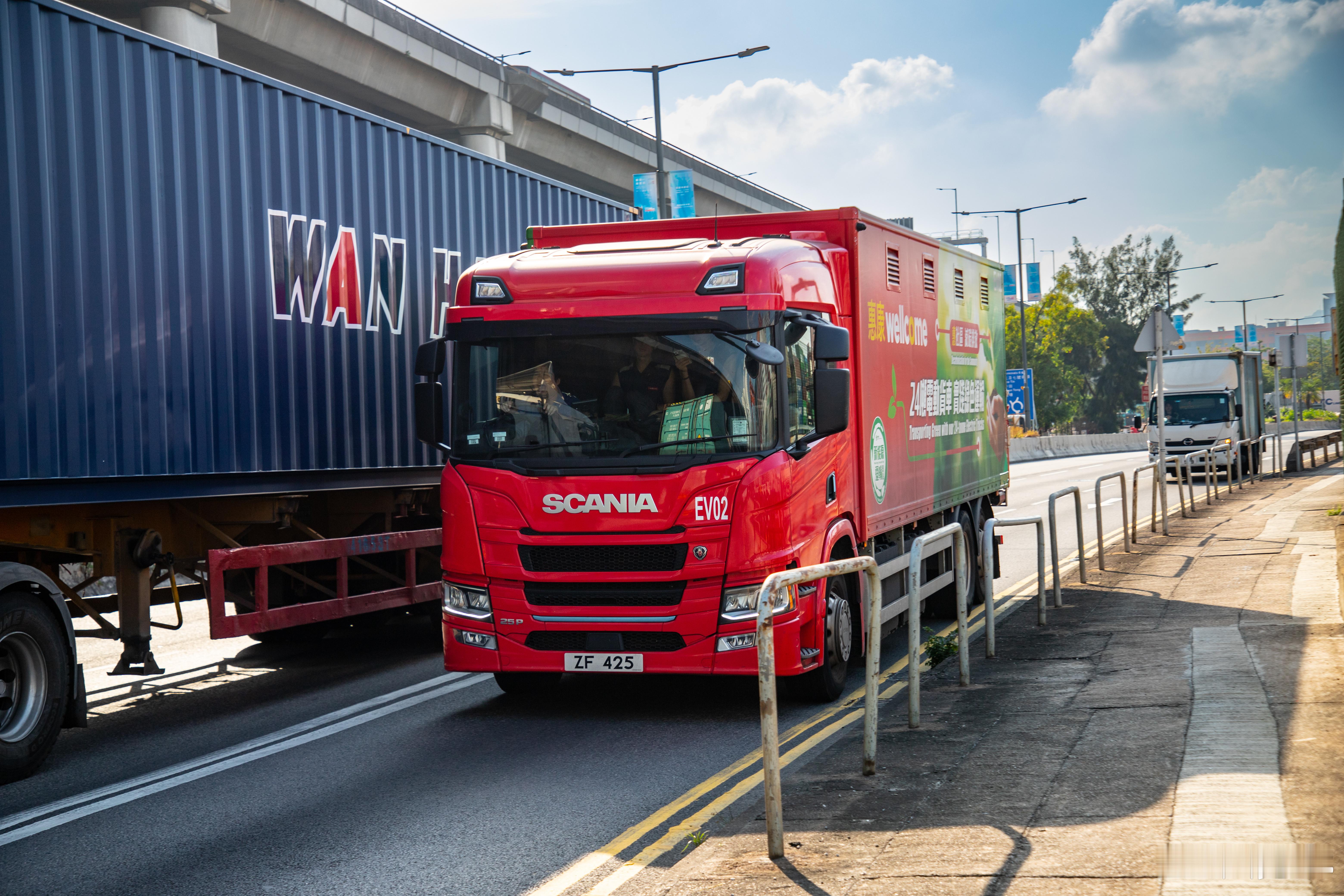 电动鸡乸 25p 只在欧卡2里体验过电动卡车上个月第一次在香港见到 真的在路上跑