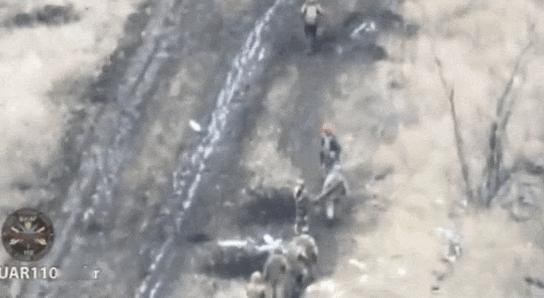 俄军突击队在阿夫迪夫卡执行十死无生的任务，因为他们的一举一动早就被乌军110旅无