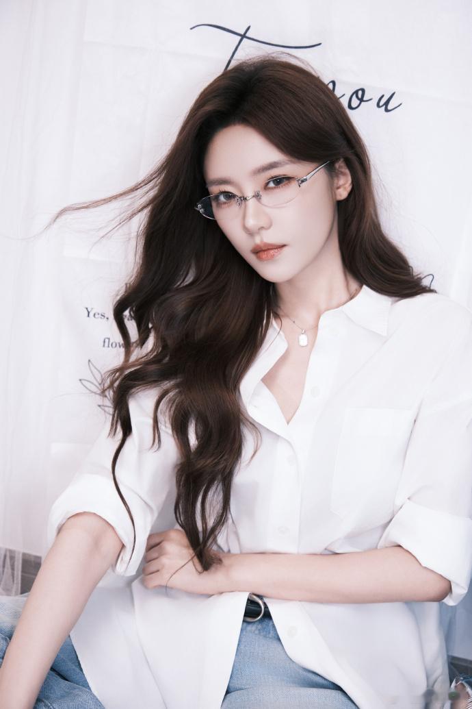 张月完全土象诱捕器张月完全土象诱捕器，晋江现言女主有脸了张月晋江现言女主 ​​​