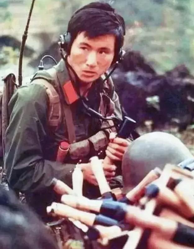1985年老山战场上，杨启良歼敌18人，荣立一等功，转业后却遭地方恶霸刁难，他看