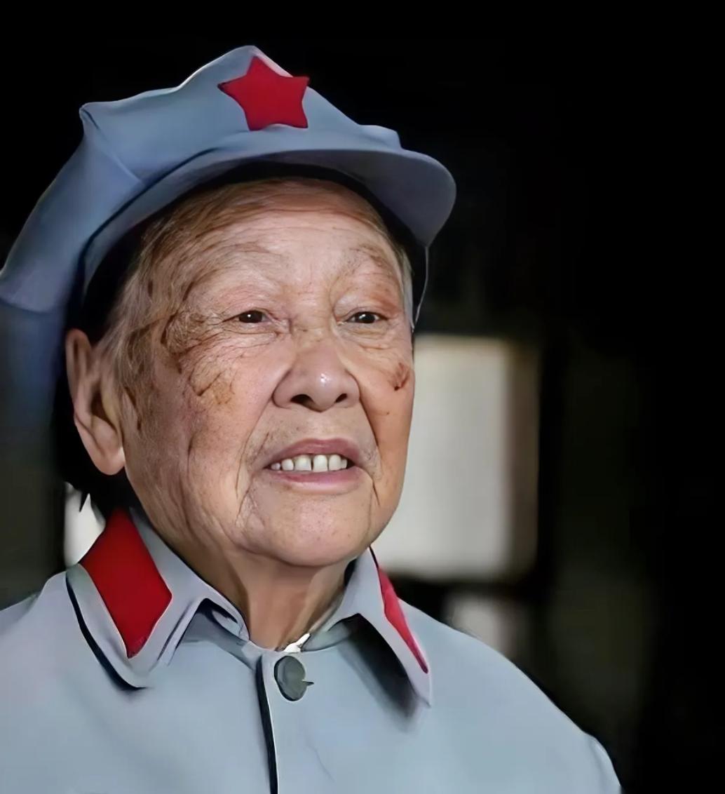 她真想一头撞死，被扔进西宁的大仓库里，每天都有不同的男人来糟蹋她，可是一摸肚子，