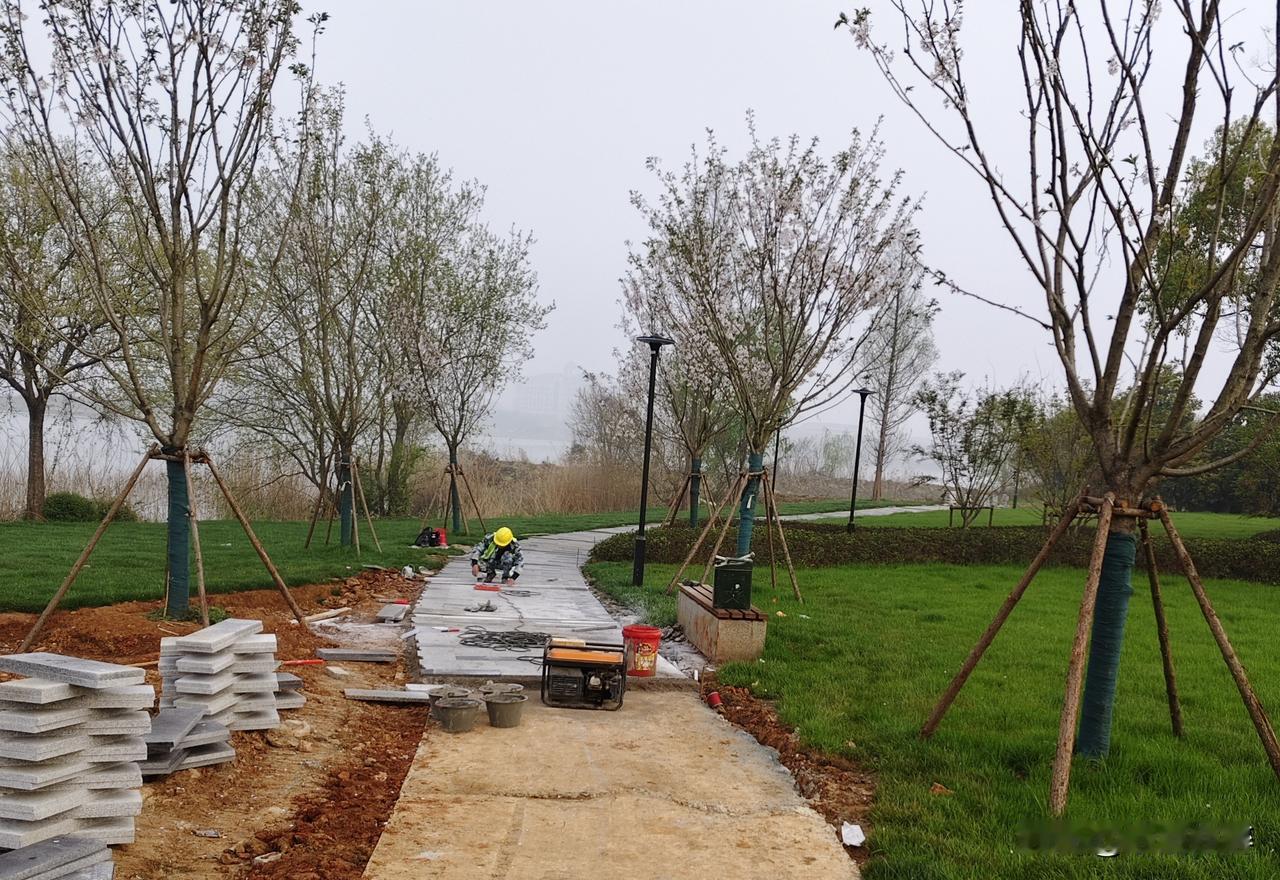 别人啃不动的骨头让我上，难收尾的工地叫我去。。。这是不是故意刁难我呢？
庙岭感觉