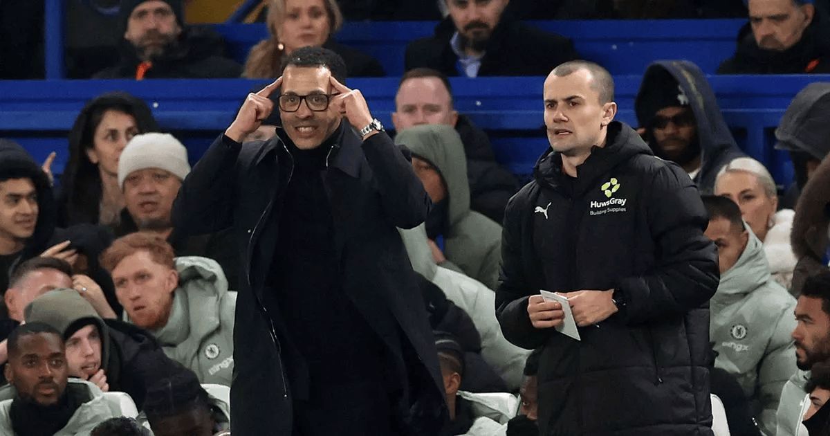 切尔西主教练罗西尼尔出席2-3输给阿森纳的联赛杯首回合赛后发布会。谈到丢球，其实