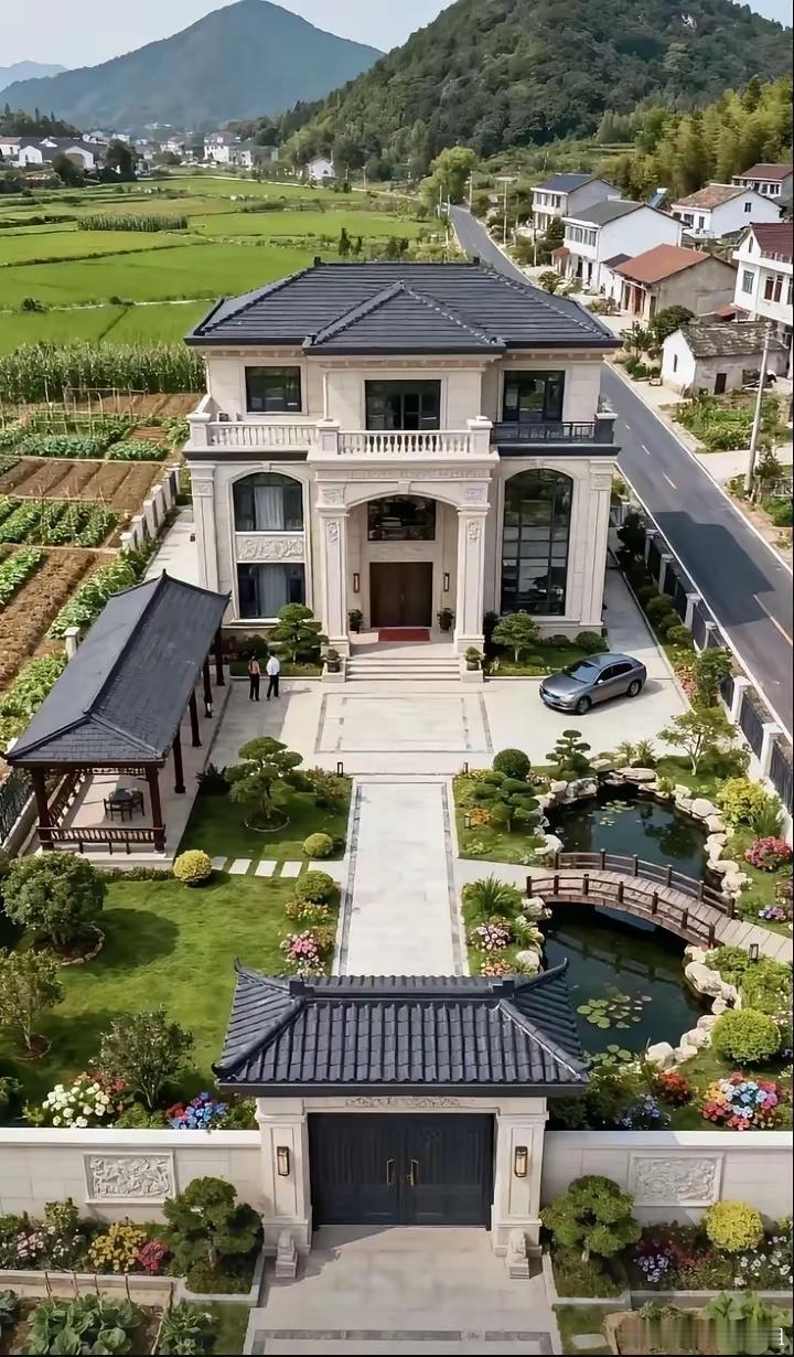 手上有50w，想回乡下建一栋这样的楼房，想问问懂行的朋友们，这个预算够不够？ 