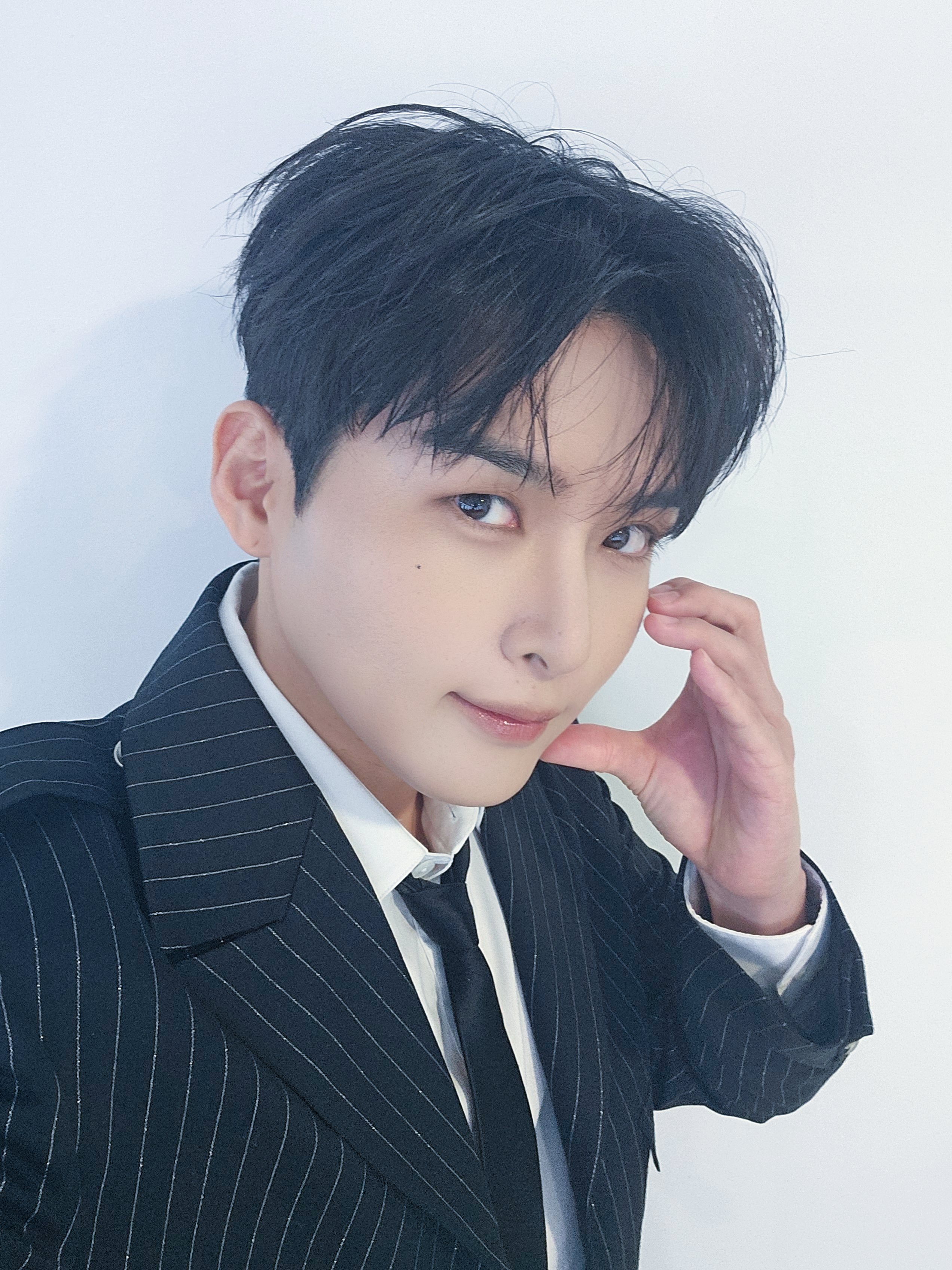 “CB百蓝_。251227 官号更新金厉旭 相关：因为我会将所有一切, 都为你献