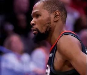 美记：不清楚杜兰特是否向队友澄清过小号事件
05月03日讯，在NBA这个充满话题