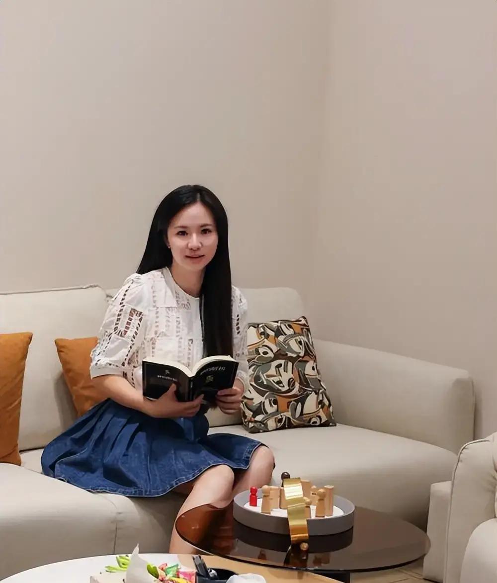 2025年，中国宫颈癌新发病例已逼近15万，35岁以上女性筛查覆盖率刚过50%，