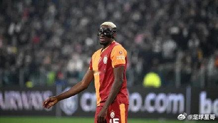 奥斯梅恩深陷法律纠纷 被奔驰金融起诉足坛球星场外再出风波！尼日利亚前锋奥斯梅恩继