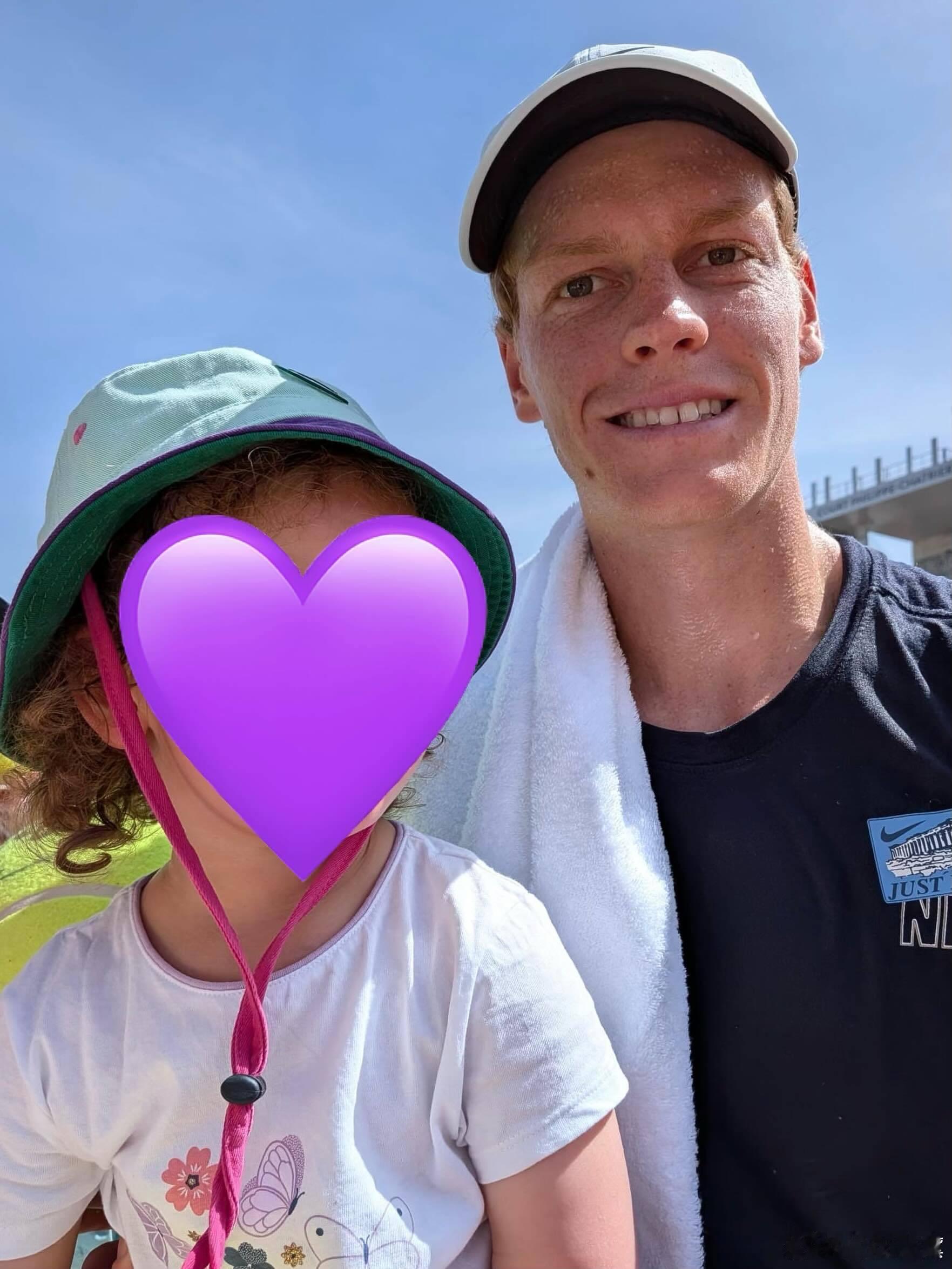 辛纳 一位小扬尼克粉丝的妈妈：这次法网或许不是你愿意去记住的一届，但对我来说，它