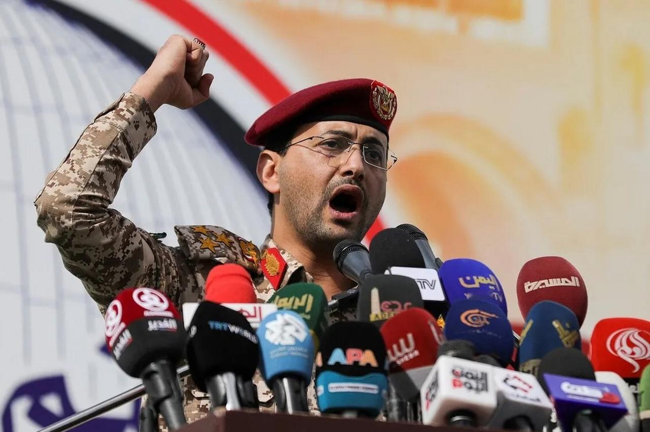 越来越佩服胡塞武装了，美军一小时生擒马杜罗，但是航母打胡塞却无比拉胯！

胡塞长