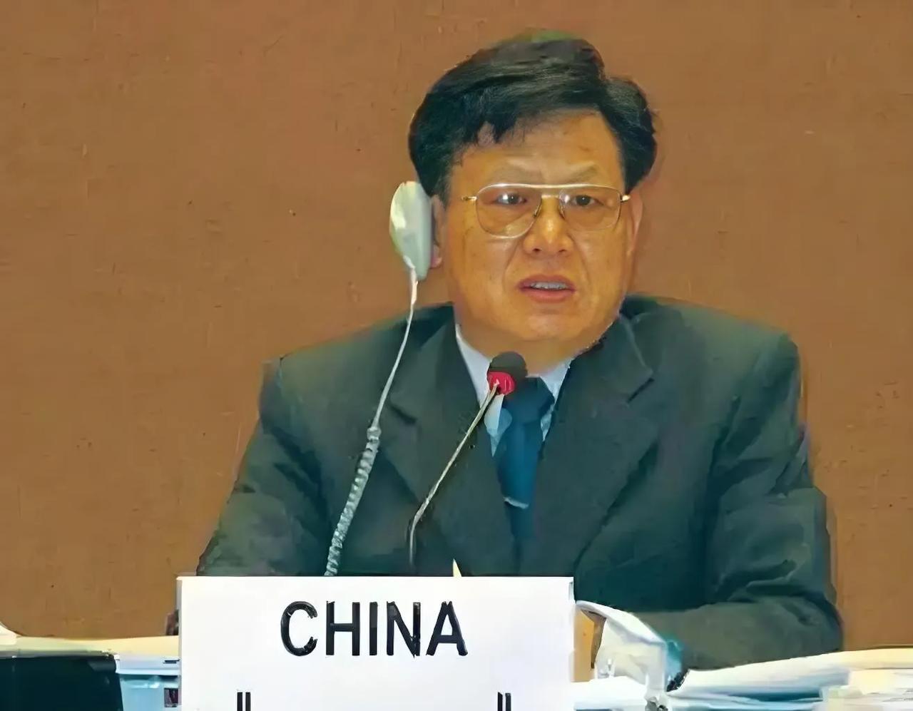沙祖康，联合国秘书长，一个很牛的人，当年高考后去南外上学，他是在暑假走过去的。