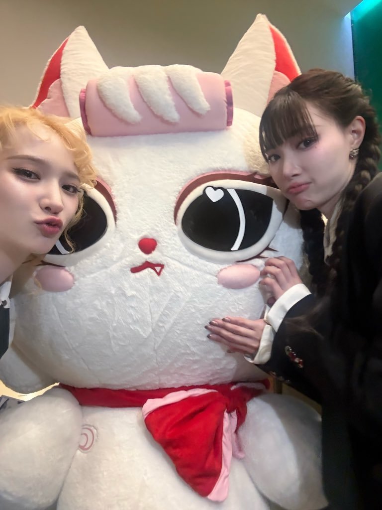 JanJingjing 🦊🐯janjingjing你今天过得怎么样？玩得开心